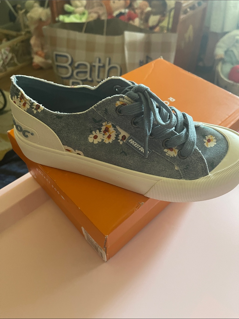 Rocket Dog Jazzin Plus Denim Floral Lace-Up Sneaker - Blue with White Flowers